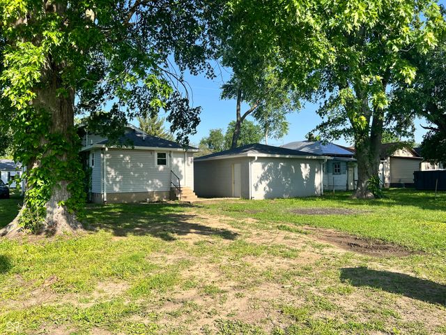 1732 N 25th Street, Terre Haute, IN 47804