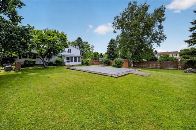 3929 Derby Dr, Onondaga, NY 13215