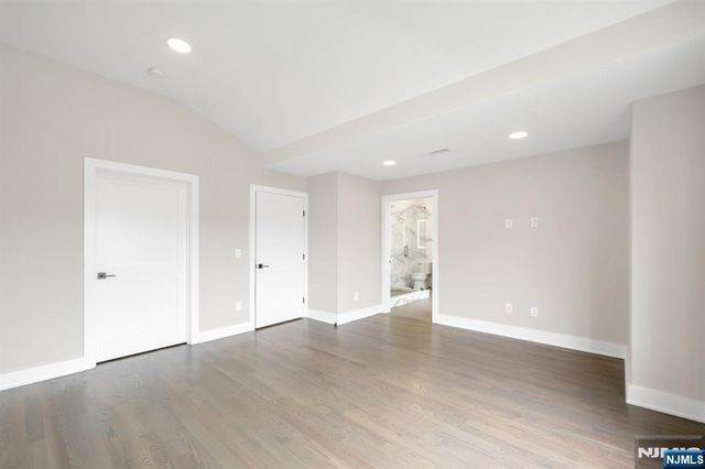 139 Philip, Elmwood Park, NJ 07407