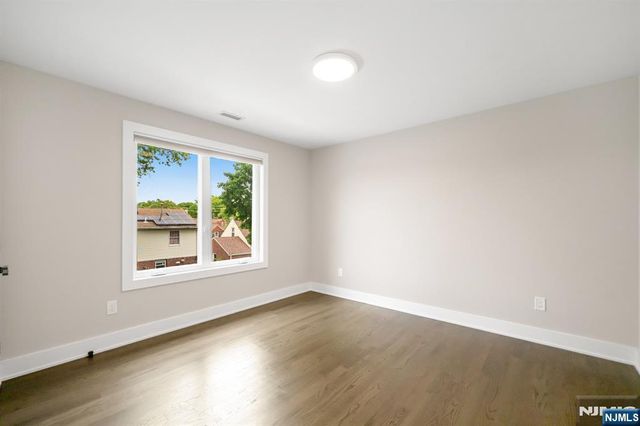139 Philip, Elmwood Park, NJ 07407