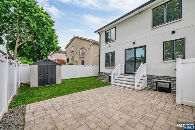 139 Philip, Elmwood Park, NJ 07407