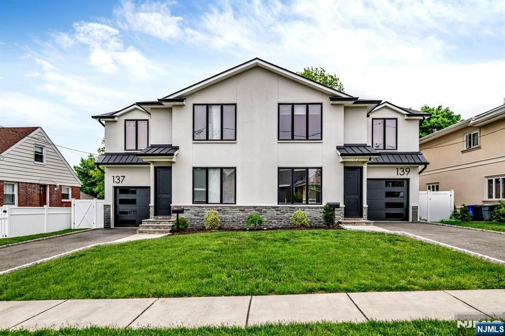 139 Philip, Elmwood Park, NJ 07407