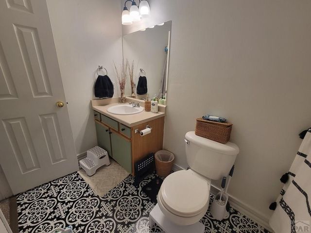 2916 Winnipeg St, Pueblo, CO 81004