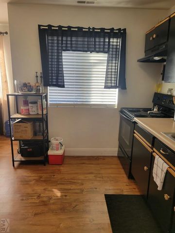 2916 Winnipeg St, Pueblo, CO 81004