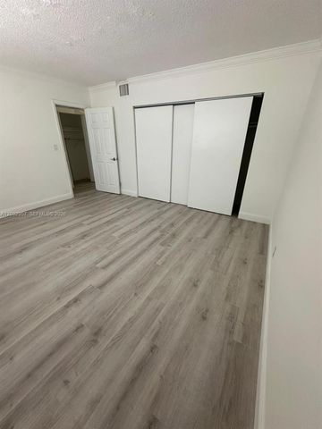 2008 N Jackson Street B4, Hollywood, FL 33020