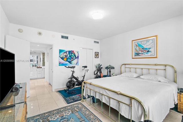 1331 Brickell Bay Drive 1004, Miami, FL 33131