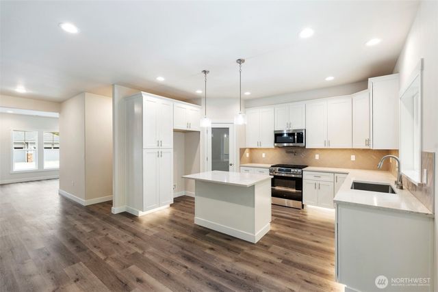 6827 Kyodi Court SE, Tumwater, WA 98501