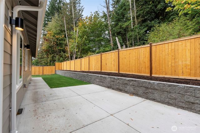 6827 Kyodi Court SE, Tumwater, WA 98501