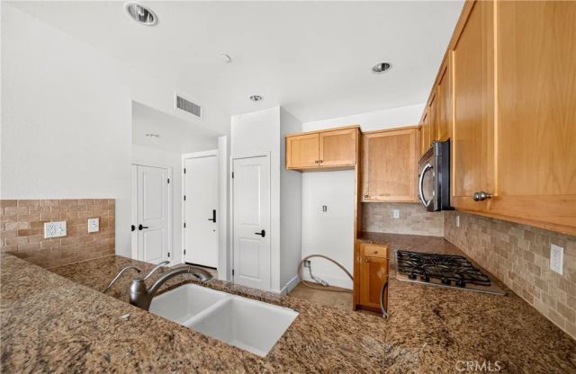 2367 Jefferson Street 216, Torrance, CA 90501