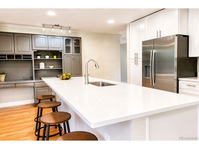 145 Dudley St, Lakewood, CO 80226