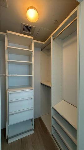 1300 S Miami Ave 4107, Miami, FL 33130