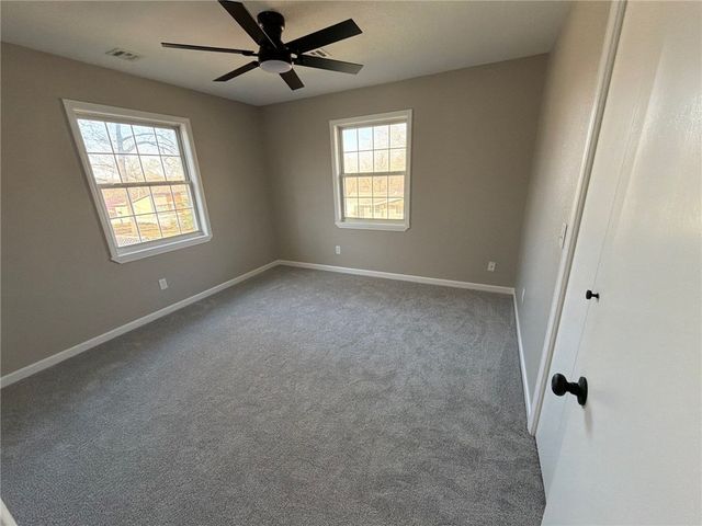 27 Worcester, Bella Vista, AR 72714