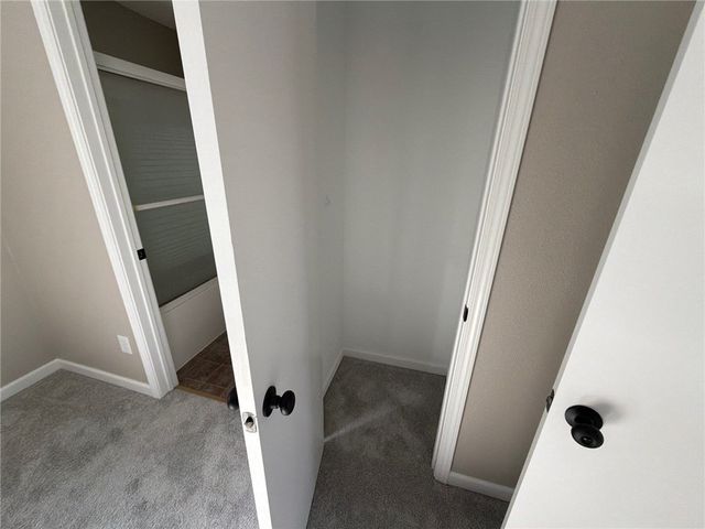 27 Worcester, Bella Vista, AR 72714