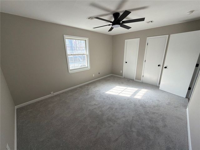 27 Worcester, Bella Vista, AR 72714