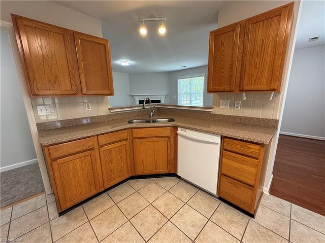 1801 Harper Spring Drive, Clemmons, NC 27012