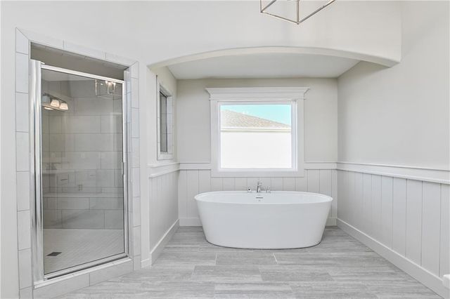 6100 Barth Road, Shawnee, KS 66226