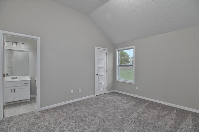 6100 Barth Road, Shawnee, KS 66226