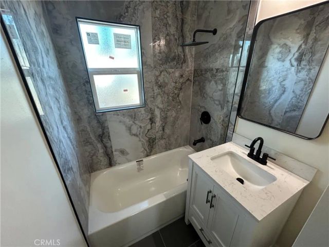 4623 147, Lawndale, CA 90260