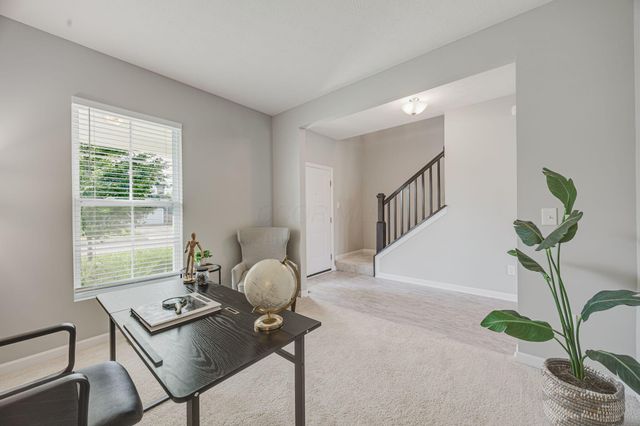 426 Oakland Hills Loop, Commercial Point, OH 43116