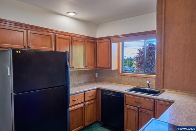 2640 High St SE, Salem, OR 97302