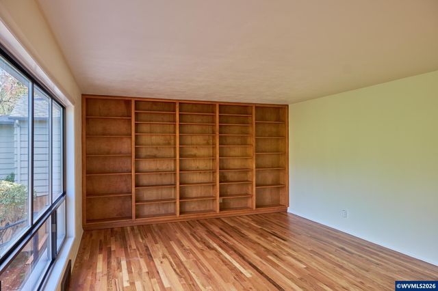 2640 High St SE, Salem, OR 97302