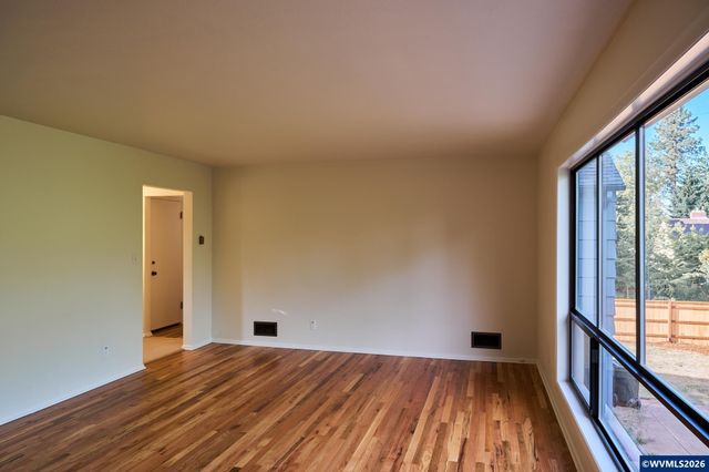2640 High St SE, Salem, OR 97302