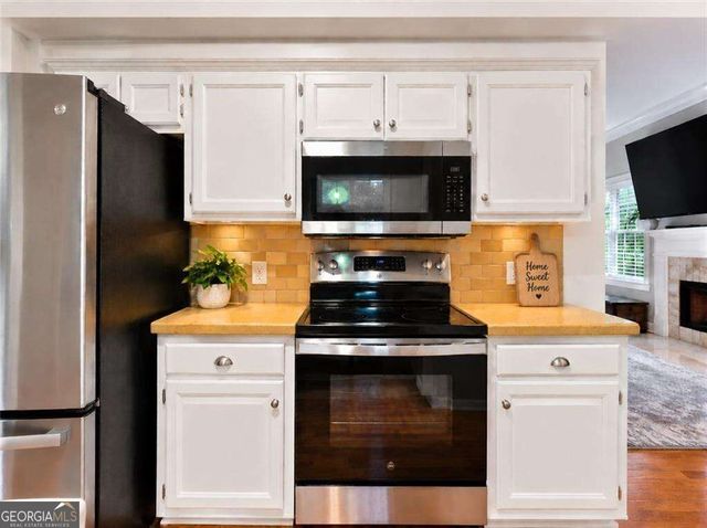 4155 Gables Place, Buford, GA 30519