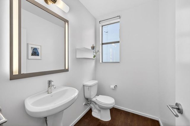 979 Eames Walk, West Sacramento, CA 95691