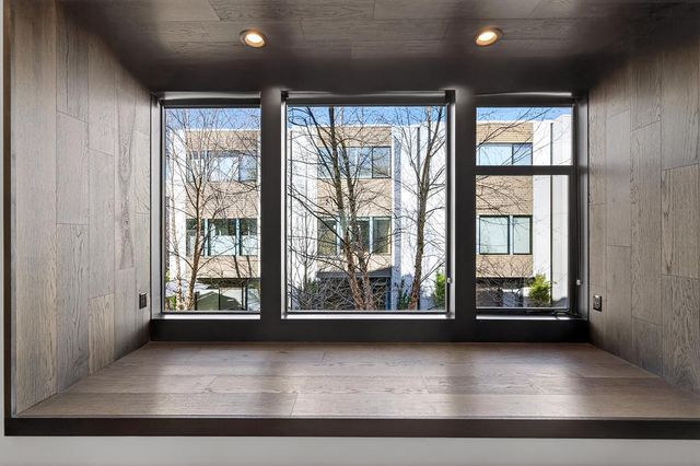 979 Eames Walk, West Sacramento, CA 95691