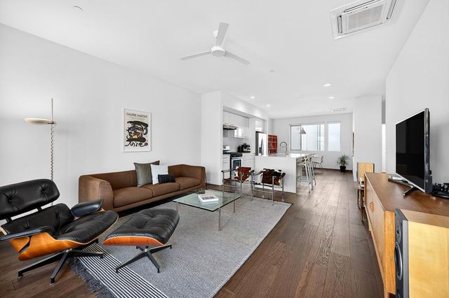 979 Eames Walk, West Sacramento, CA 95691