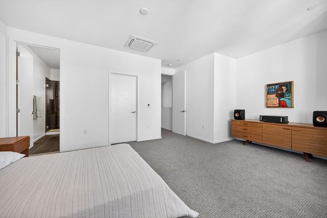 979 Eames Walk, West Sacramento, CA 95691