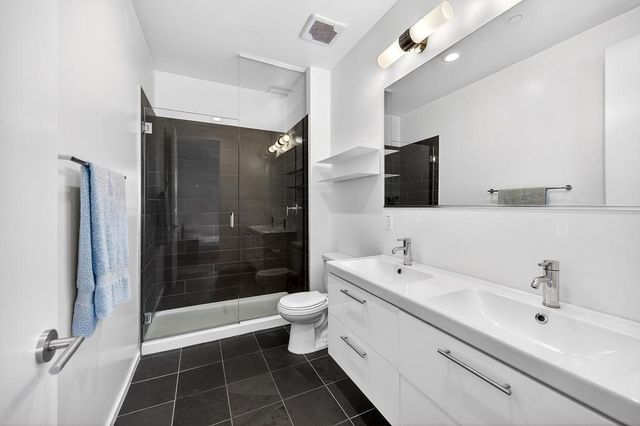 979 Eames Walk, West Sacramento, CA 95691