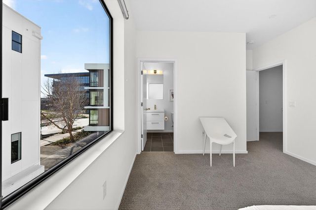 979 Eames Walk, West Sacramento, CA 95691