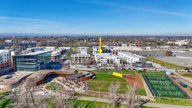 979 Eames Walk, West Sacramento, CA 95691