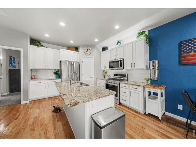 1194 Sunrise Cir, Milliken, CO 80543