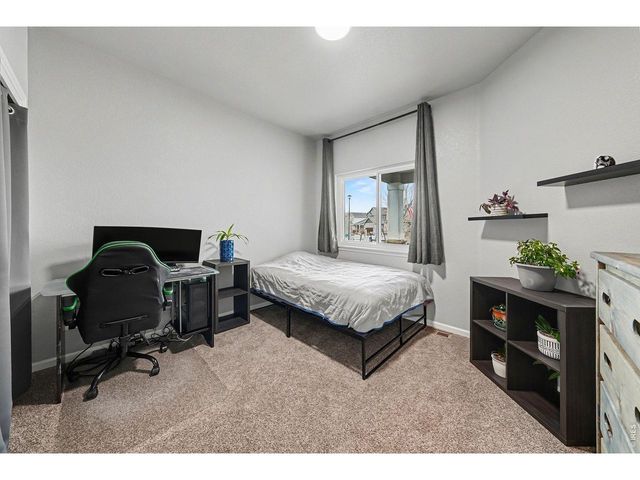 1194 Sunrise Cir, Milliken, CO 80543