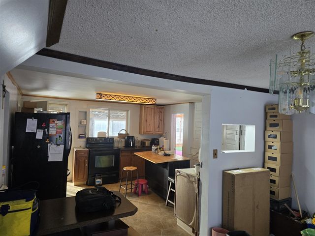 3820 11 Mile Road, Rockford, MI 49341