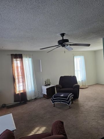 3820 11 Mile Road, Rockford, MI 49341