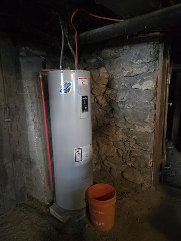 3820 11 Mile Road, Rockford, MI 49341