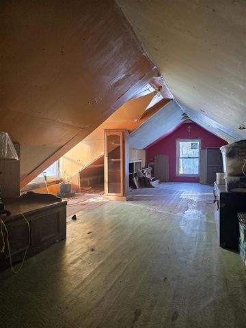 3820 11 Mile Road, Rockford, MI 49341