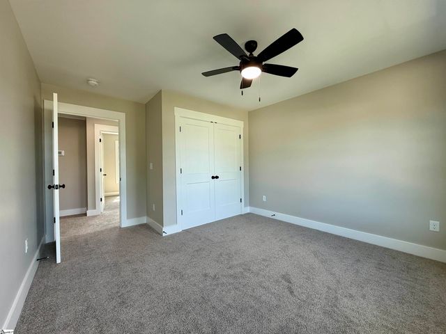 3 Lillians Lane, Greer, SC 29651