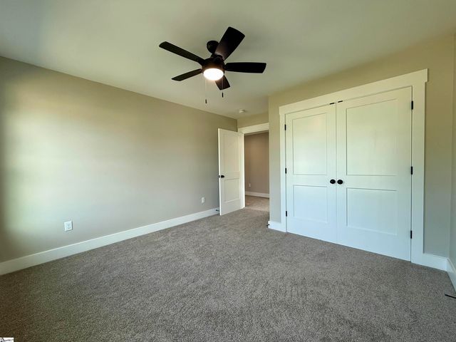3 Lillians Lane, Greer, SC 29651
