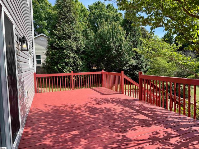 3 Lillians Lane, Greer, SC 29651