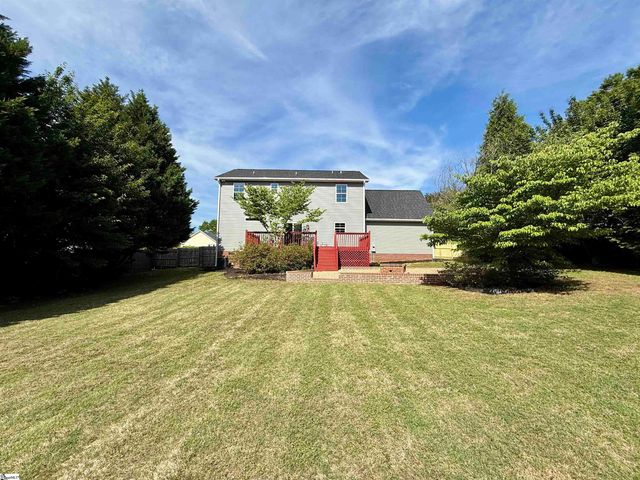3 Lillians Lane, Greer, SC 29651