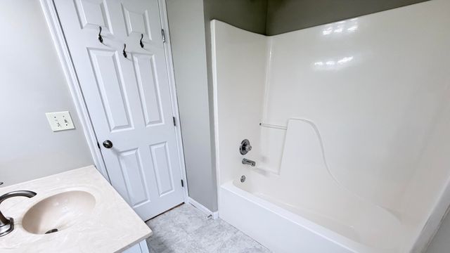 2234 Antoinette Way, Union, KY 41091