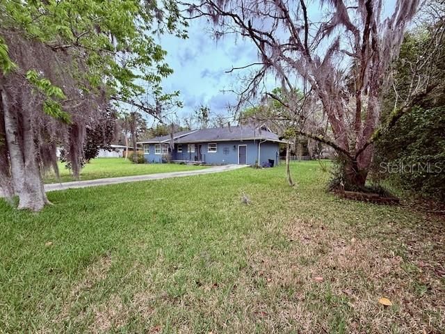 215 NW 8TH STREET, Williston, FL 32696