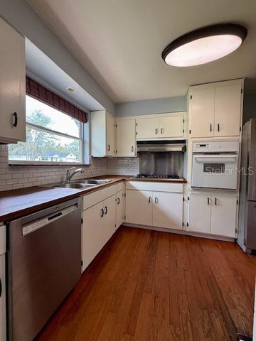 215 NW 8TH STREET, Williston, FL 32696