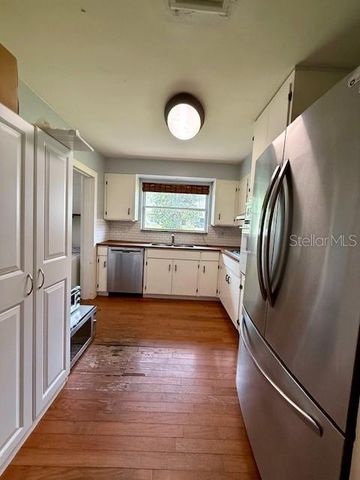 215 NW 8TH STREET, Williston, FL 32696