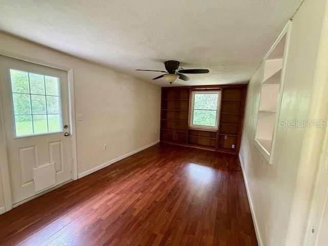 215 NW 8TH STREET, Williston, FL 32696