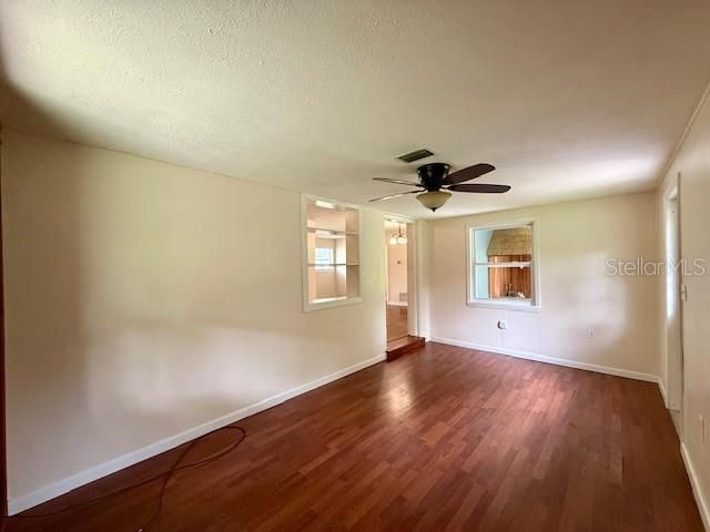 215 NW 8TH STREET, Williston, FL 32696